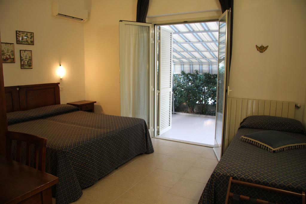 Residence I Due Pini Marina di Grosseto Eksteriør bilde