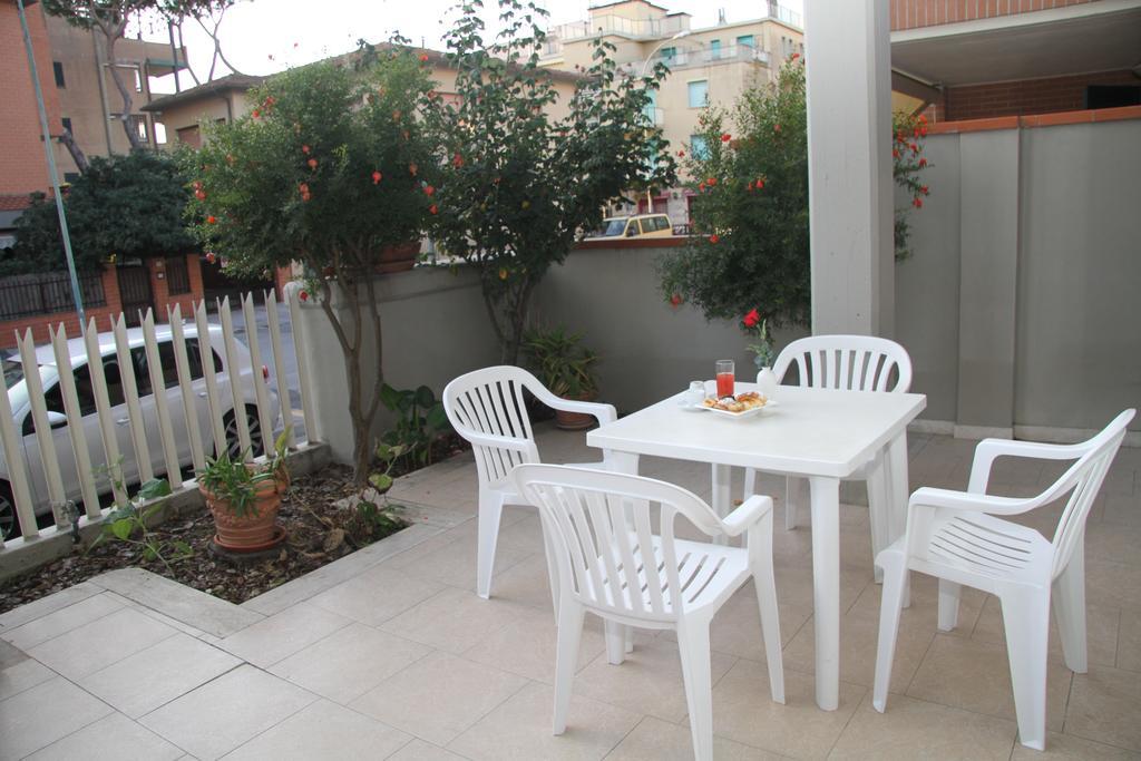 Residence I Due Pini Marina di Grosseto Rom bilde