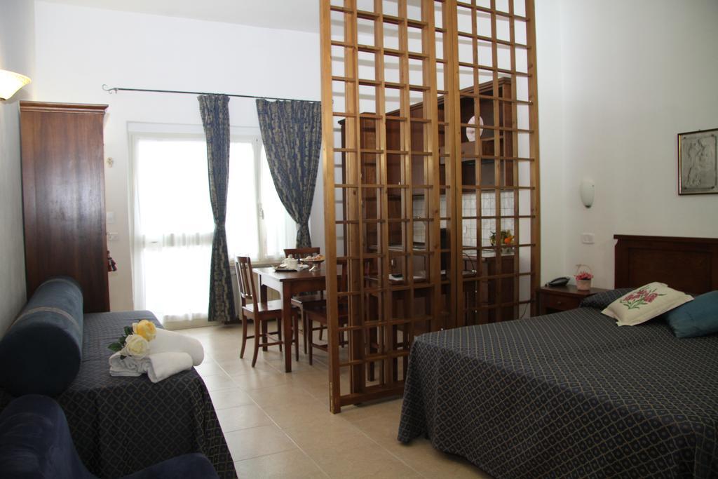 Residence I Due Pini Marina di Grosseto Eksteriør bilde