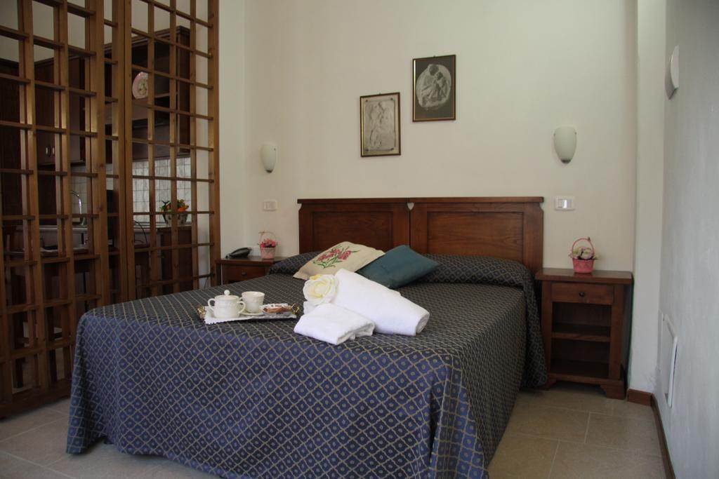 Residence I Due Pini Marina di Grosseto Rom bilde