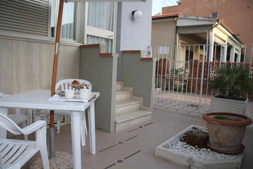 Residence I Due Pini Marina di Grosseto Rom bilde